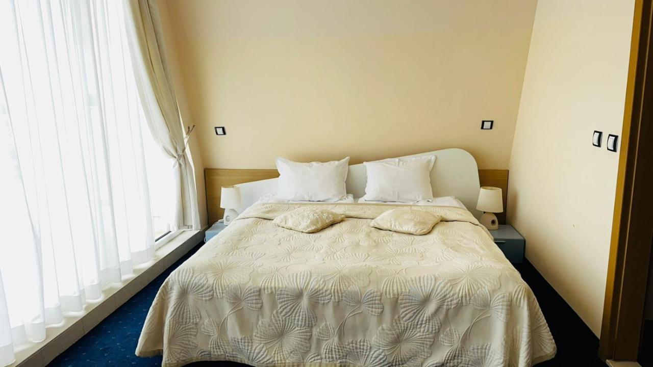 Хотел Аполонис Sozopol Exterior foto